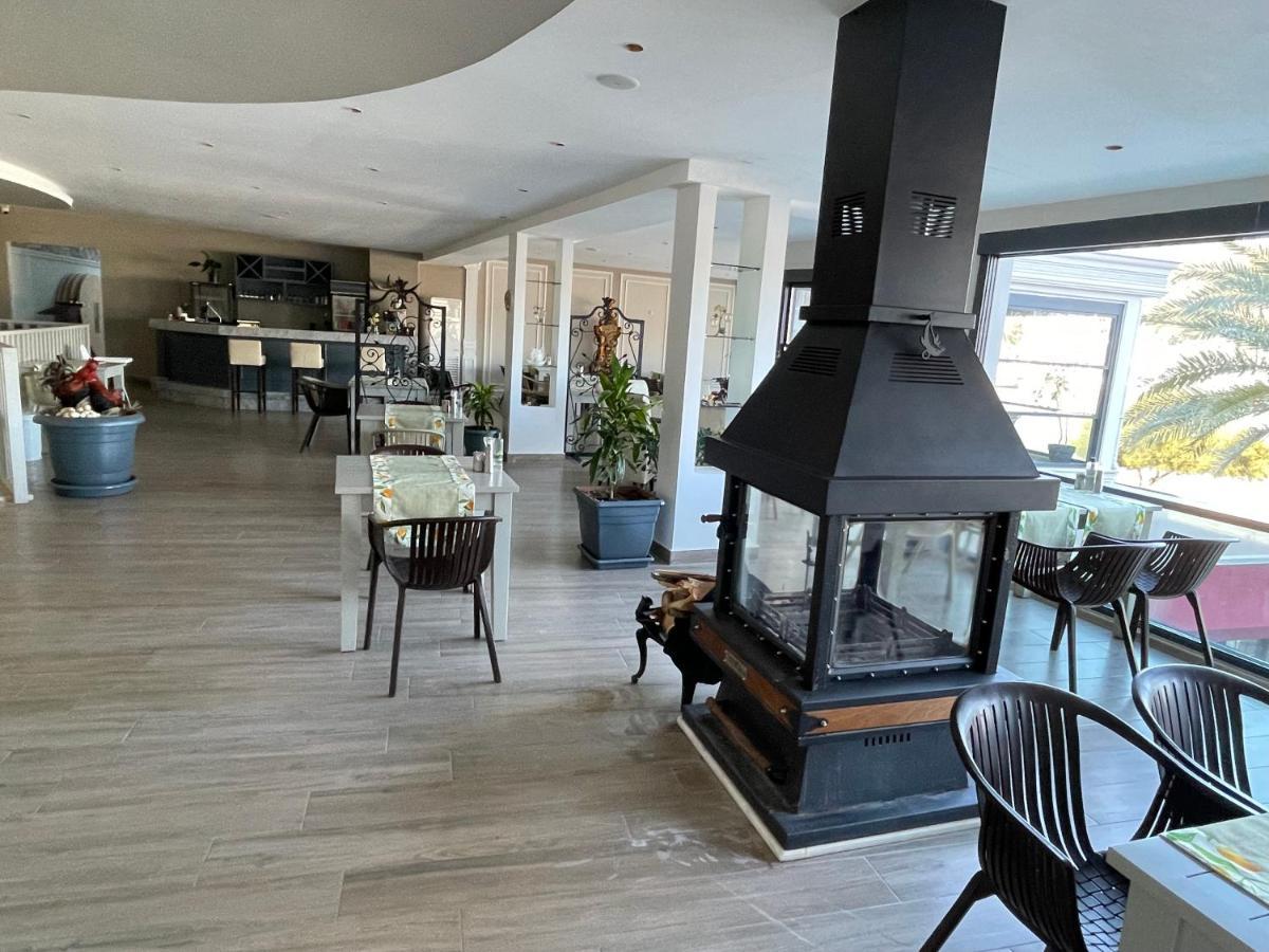Ata Park Hotel Fethiye Esterno foto
