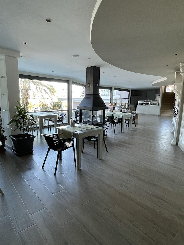 Ata Park Hotel Fethiye Esterno foto