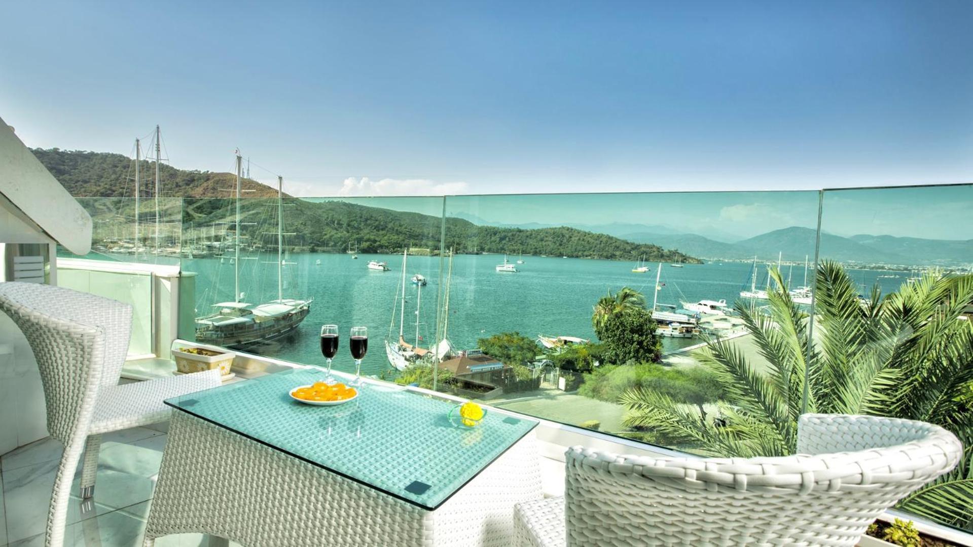 Ata Park Hotel Fethiye Esterno foto