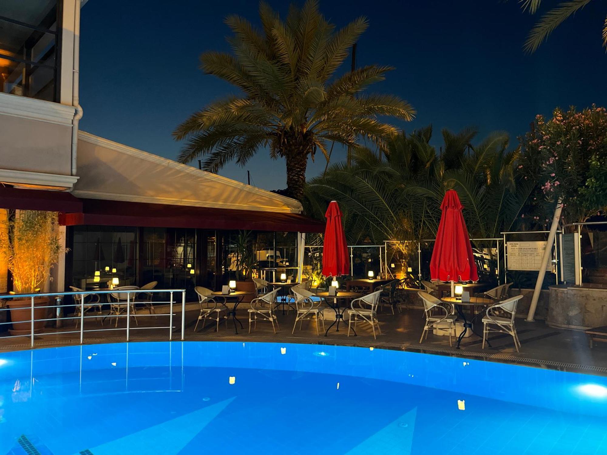 Ata Park Hotel Fethiye Esterno foto