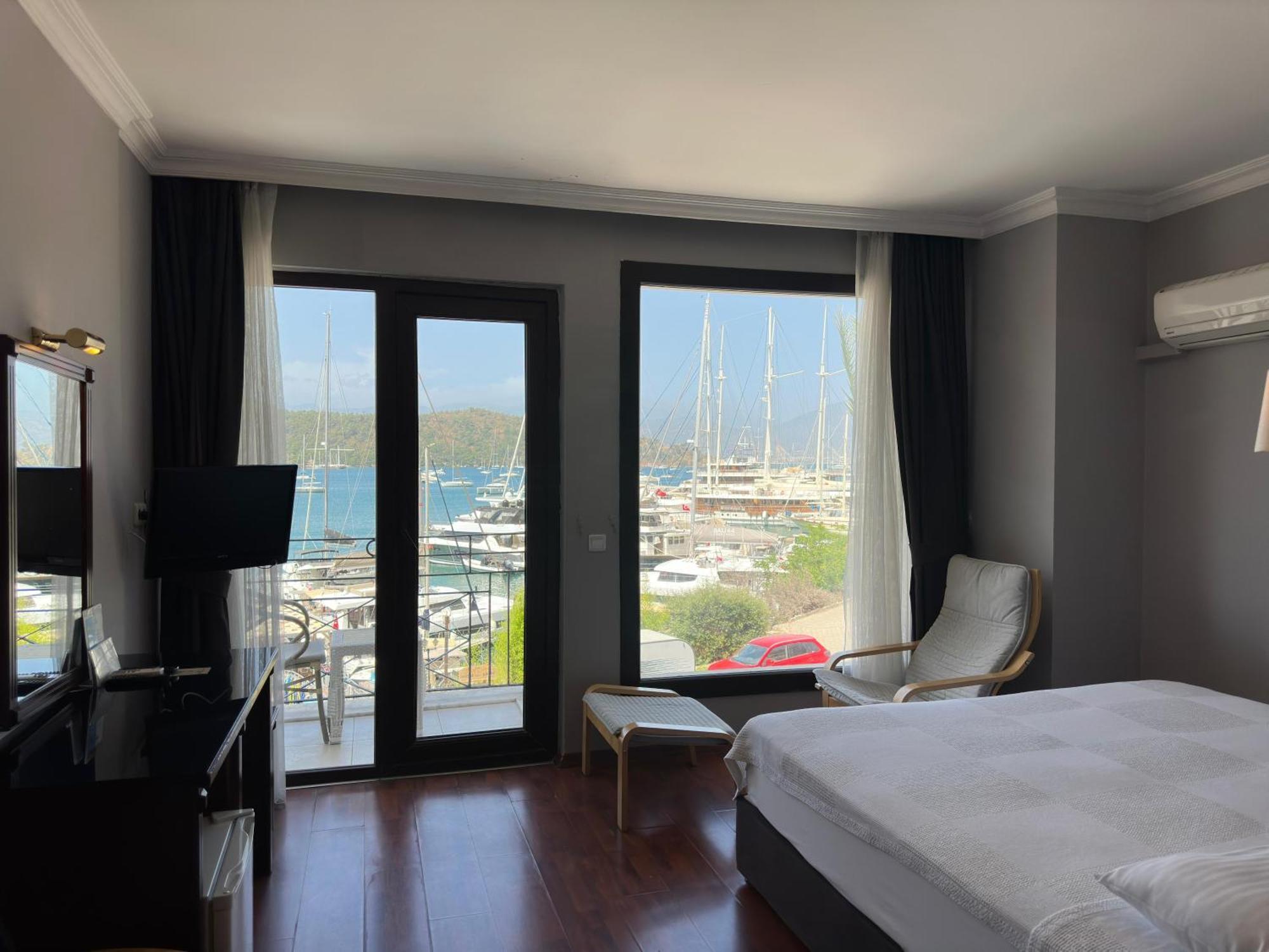 Ata Park Hotel Fethiye Esterno foto